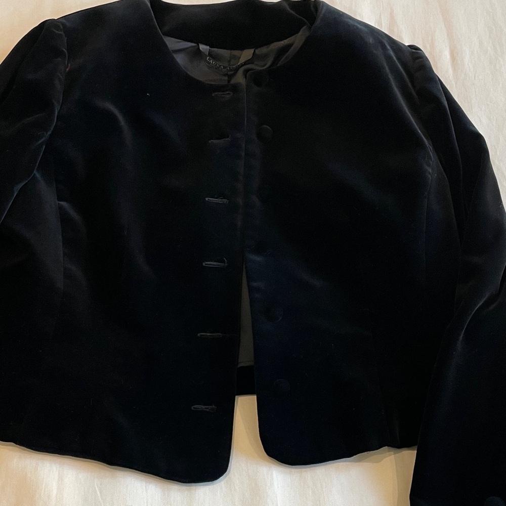 Laura Ashley Black Velvet Women's Blazer, Made in Great Britain - Picture 2 of 15